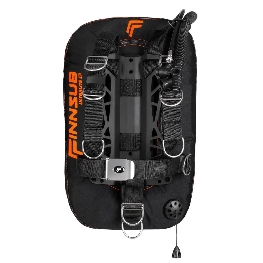 FinnSub Ultralite 13 Bone Backplate: Tauchen in einer neuen Dimension - Tauchwerkstatt.eu