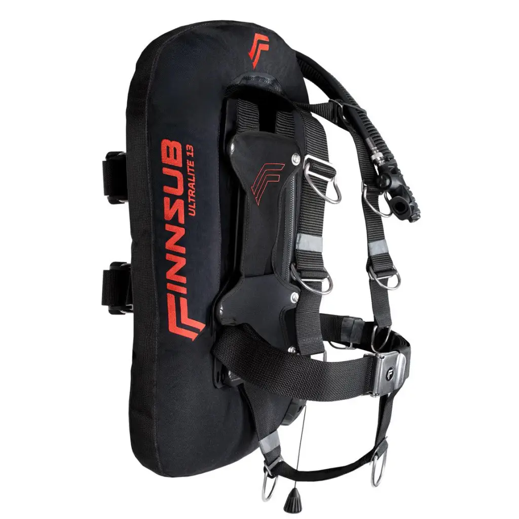 FinnSub Ultralite 13 Bone Backplate: Tauchen in einer neuen Dimension - Tauchwerkstatt.eu