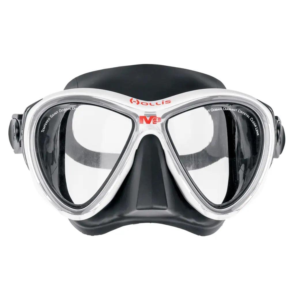 Diving mask M-3 in white and black with distortion-free lenses.